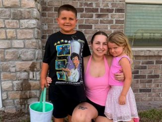Mother Finds Front Door Open and Makes Terrible Discovery While Picking Up Her Two Kids From Father's House