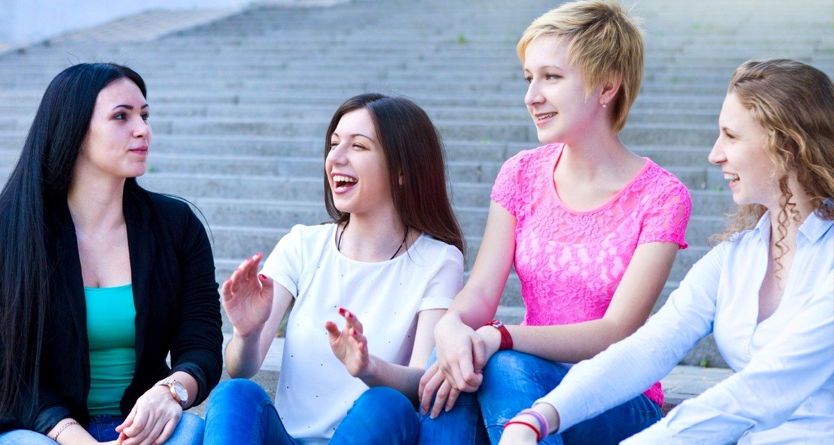 Harvard-educated ‘friendship specialist’ describes the four types of friendships: butterfly, wallflower, firefly, and evergreen.